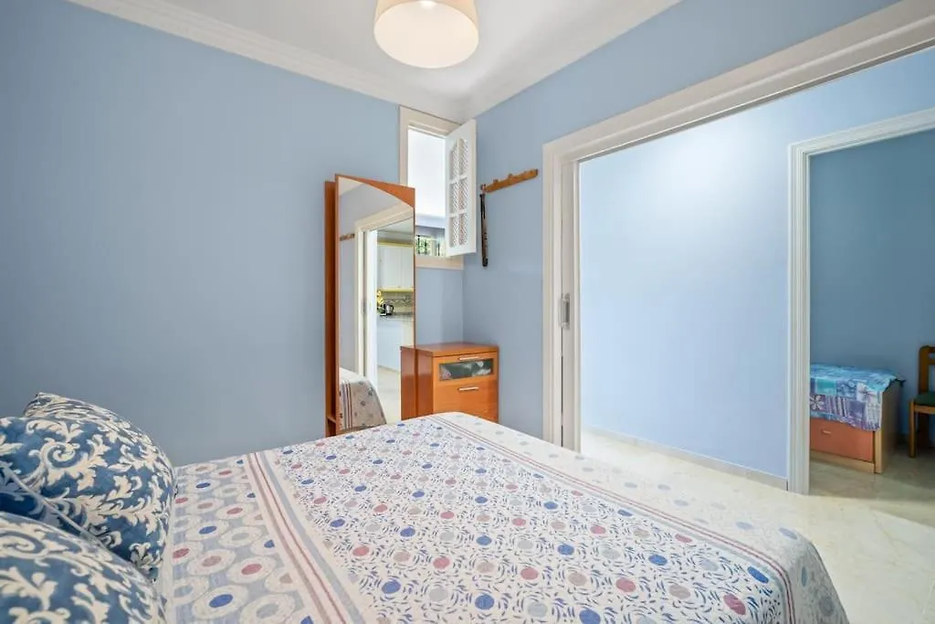 Διαμέρισμα Unique 2 Bedroom Apart In Golden Mile✺ Pool ✺ Parking Μαρμπέλλα